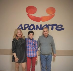 «SI QUEREMOS QUE LA SOCIEDAD NOS ENTIENDA, TENEMOS QUE HABLAR ABIERTAMENTE»- ENTREVISTA A EVA Y FELIPE, SOCIOS DE APANATE